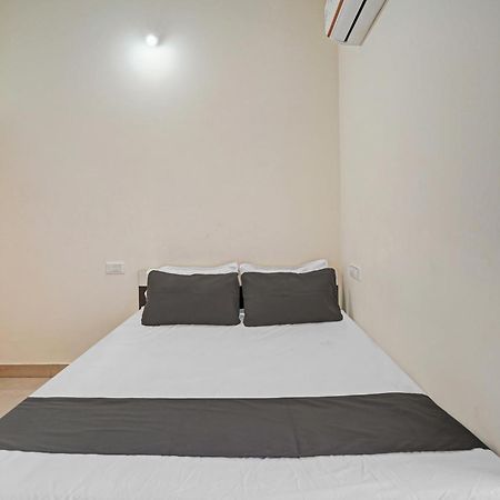 Hotel O Mg Boarding And Lodging Bangalore Esterno foto